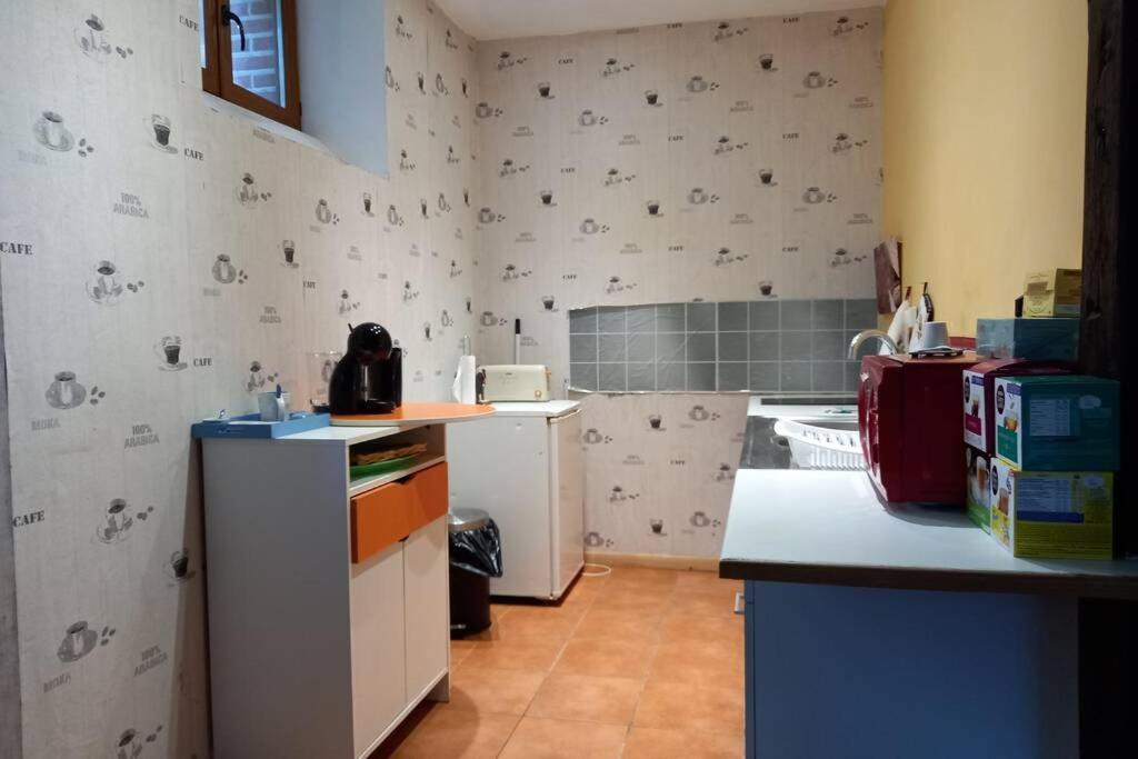 Suite Dans Le Jardin Du Chateau Agonges ภายนอก รูปภาพ
